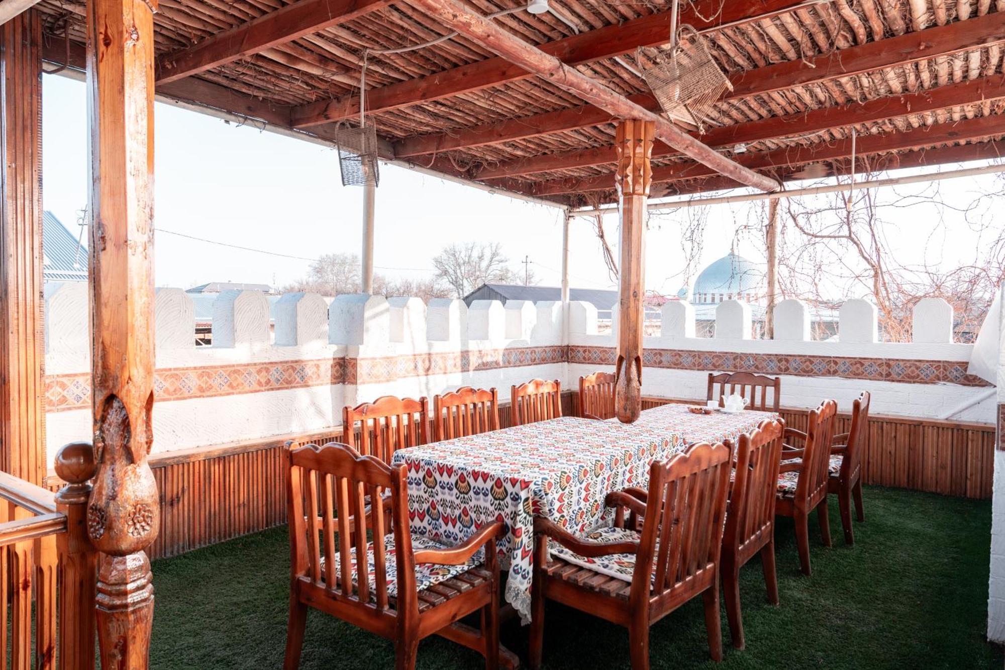 Hotel Caravan Serail Samarkand Exterior foto