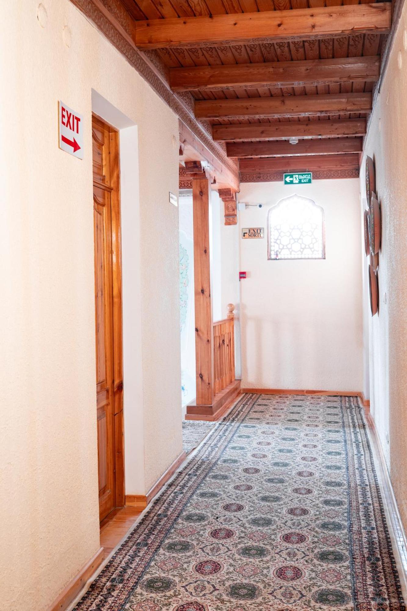 Hotel Caravan Serail Samarkand Exterior foto