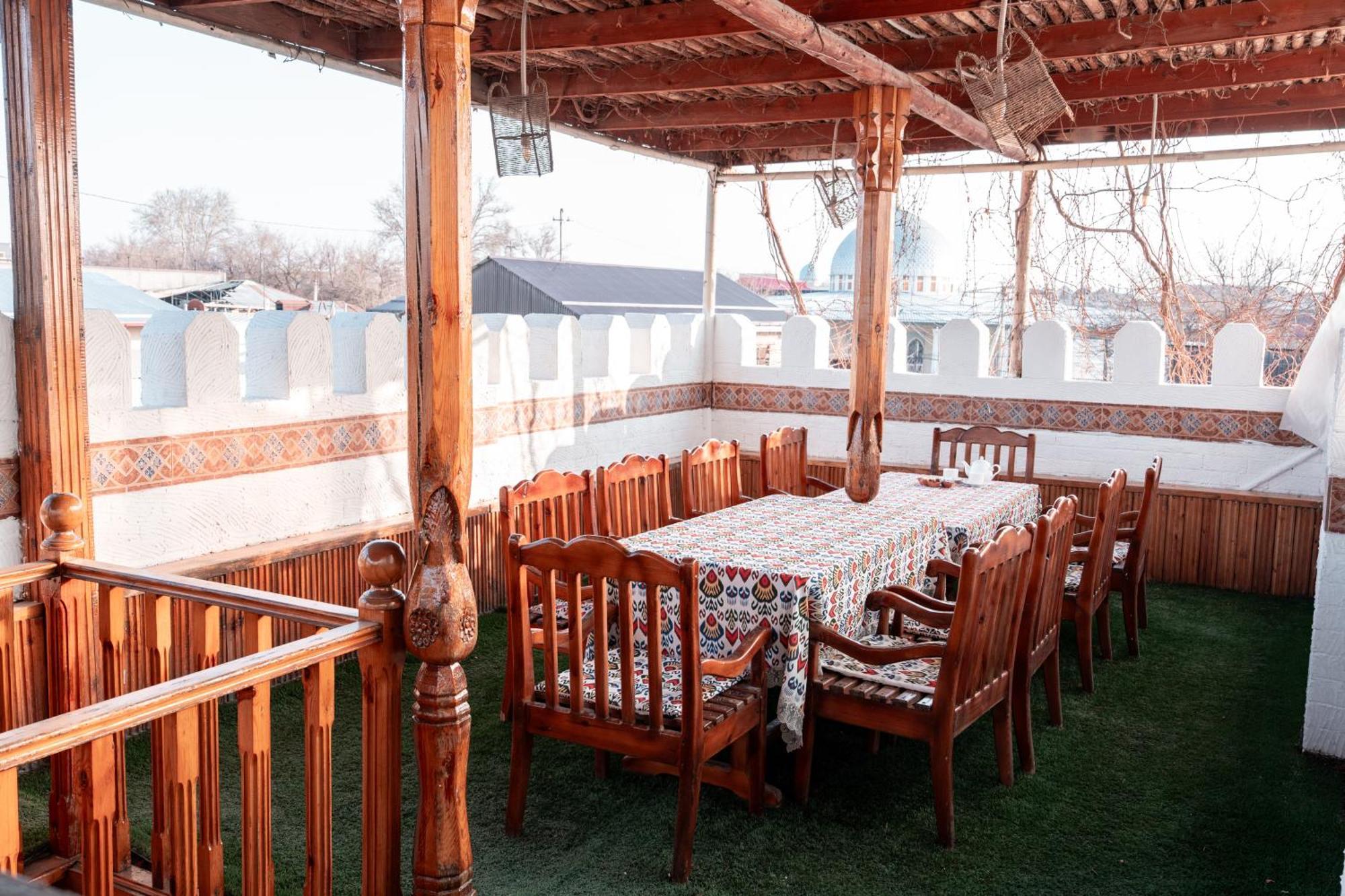 Hotel Caravan Serail Samarkand Exterior foto